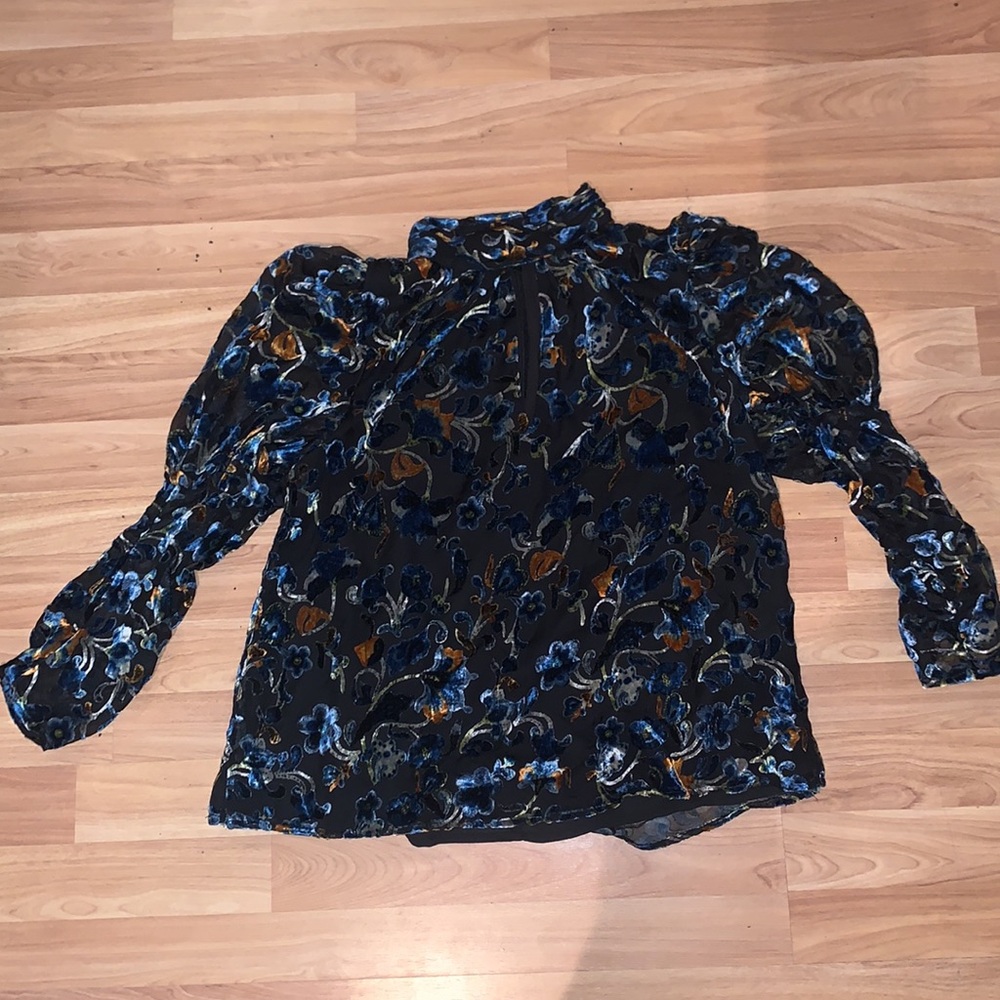 French Connection Avery Velvet Keyhole Burnout Top Size XS - Picture 6 of 12